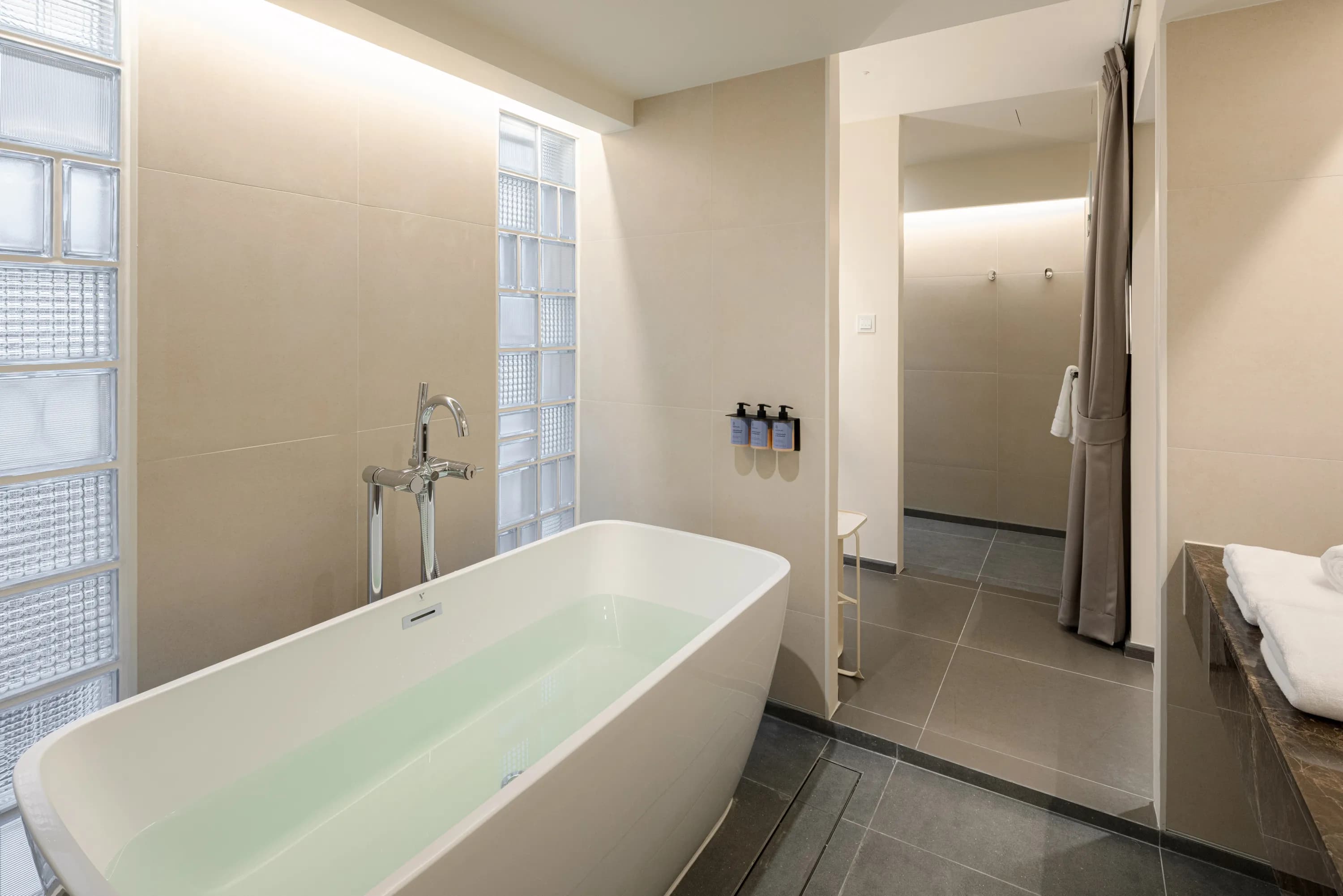 YANH Suite
